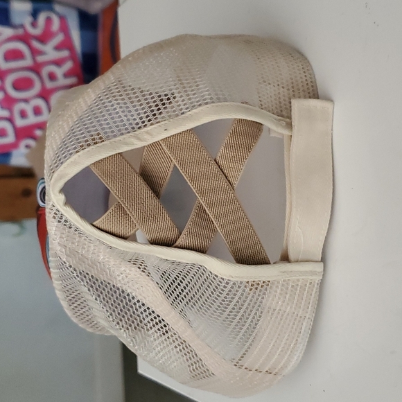 Baseball cap - Picture 2 of 3